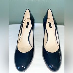 Alex Marie Navy Pump